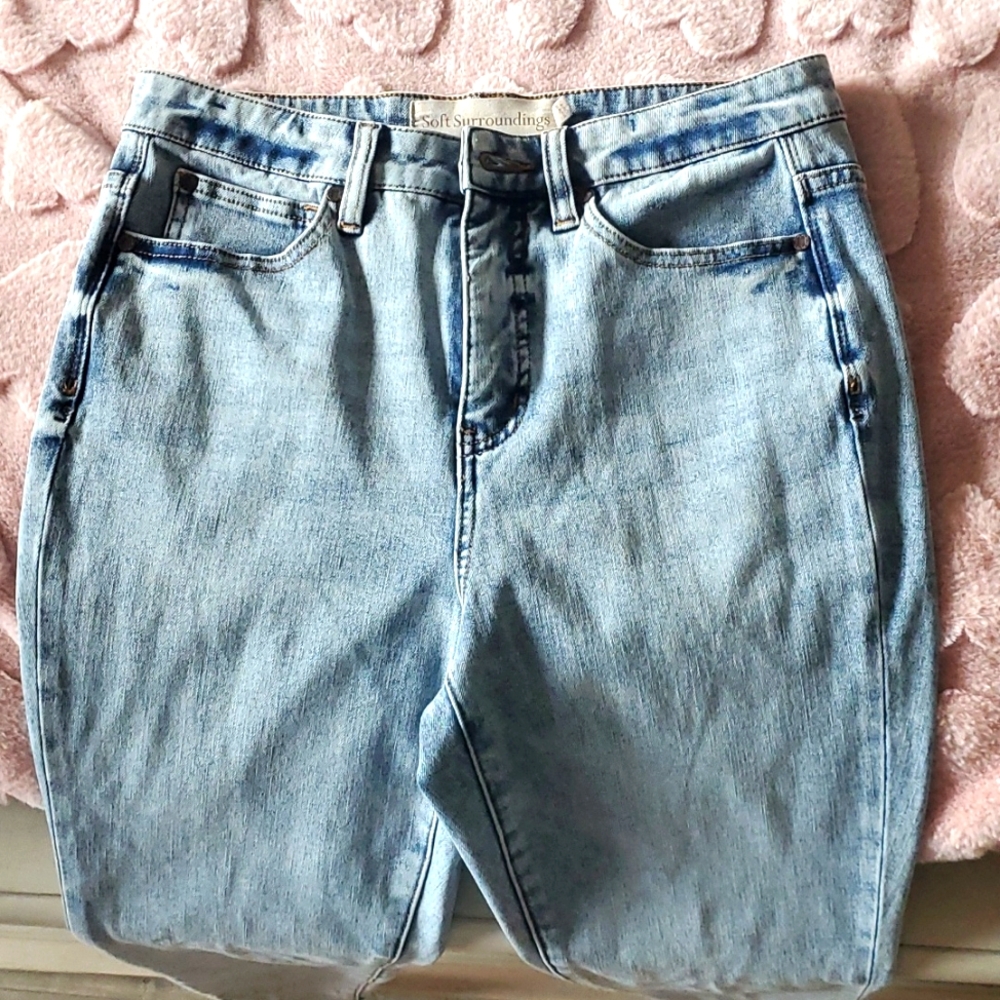 Soft surroundings size 6 straight leg jeans